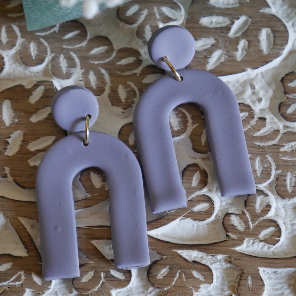 Bohemian Lavender Arch Clay Earrings - Picture 2 of 5